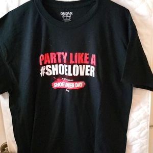 3/$15 Unisex Shoe Lover T-shirt sz L new